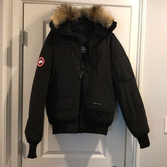 canada goose jacket with fur hood canada goose jacket with fur hood
